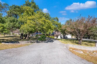 29224 Seabiscuit Dr in Fair Oaks Ranch, TX - Building Photo - Building Photo