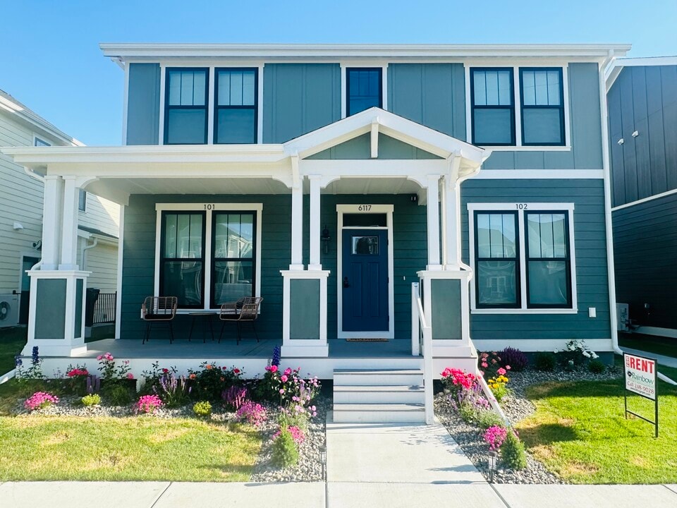 6117 Elysian Rd in Billings, MT - Building Photo