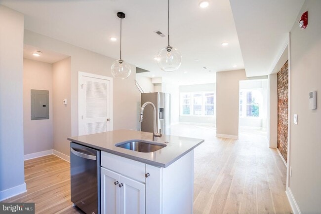 property at 129 S 49th St