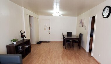 4226 81st St in Queens, NY - Building Photo - Building Photo