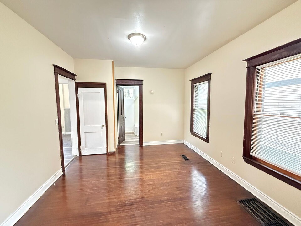366 Seward St in Rochester, NY - Building Photo