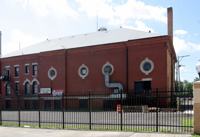 310 S Mechanic Lofts in Jackson, MI - Foto de edificio - Building Photo