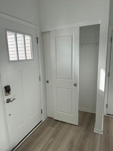 7603 Honeysuckle Ln in Joliet, IL - Foto de edificio - Building Photo