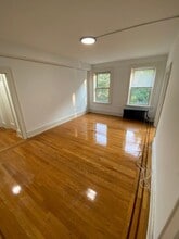 St. Luke's Place Apartment Homes in Montclair, NJ - Foto de edificio - Interior Photo