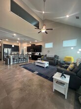 8224 Limerick Falls in San Antonio, TX - Building Photo - Building Photo