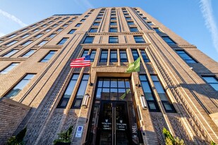 1833 Lombard St in Philadelphia, PA - Building Photo