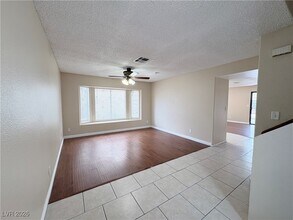 1259 Prairie View Dr in Las Vegas, NV - Building Photo - Building Photo