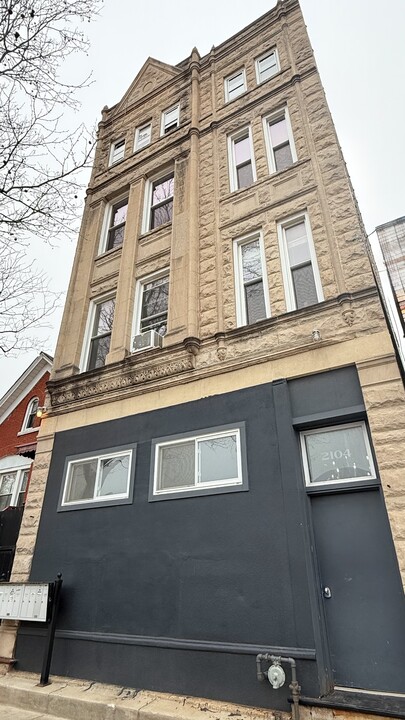 2102 S Washtenaw Ave, Unit 2R in Chicago, IL - Building Photo