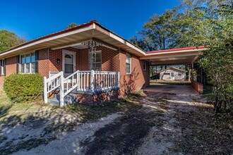 804 N Madison Ave in Goldsboro, NC - Building Photo - Building Photo