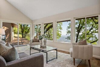 20243 Beatty Ridge Rd in Los Gatos, CA - Building Photo - Building Photo