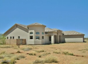 5788 Padilla Dr in Hereford, AZ - Building Photo - Building Photo