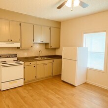 217 Carys Ln in Pensacola, FL - Building Photo - Building Photo