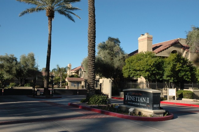 Venetian Condominium Homes in Scottsdale, AZ - Foto de edificio - Building Photo
