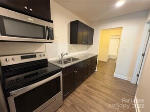 2827 Morson St in Charlotte, NC - Building Photo - Building Photo