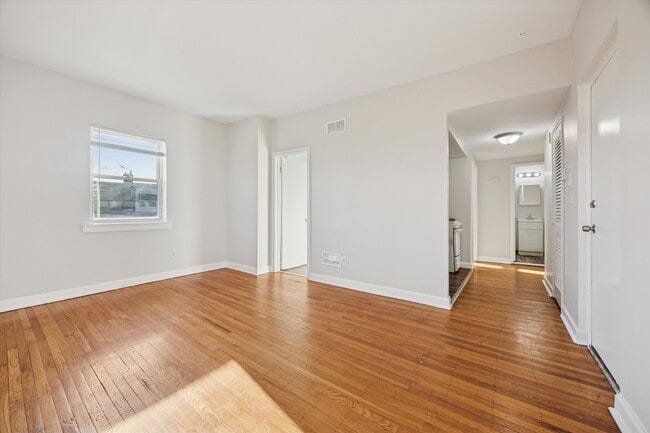 5822 N Mascher St in Philadelphia, PA - Building Photo - Building Photo