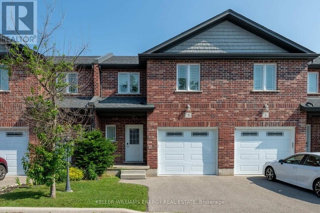 property at 292-292 Falcon Dr