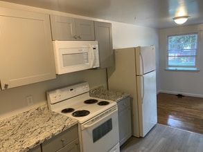 324 S McKinley St in Casper, WY - Foto de edificio - Building Photo