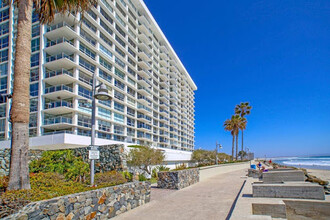 1830 Avenida Del Mundo in Coronado, CA - Foto de edificio - Building Photo