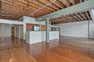 312 S Campbell Ave, Unit B in Springfield, MO - Building Photo - Building Photo