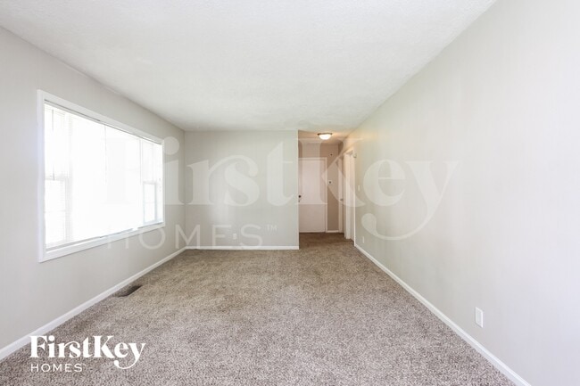 109 Mercator Dr in Greenwood, IN - Building Photo - Building Photo