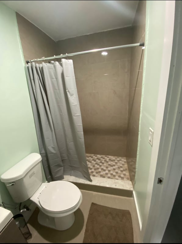 20522 NW 19th Ave, Unit Studio in Miami Gardens, FL - Building Photo - Building Photo