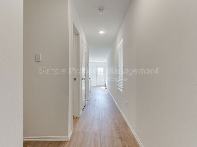 1824 Wolford Wy in Norman, OK - Building Photo - Building Photo