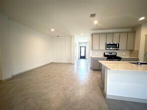 3947 Everett Terrace Ln in Missouri City, TX - Building Photo - Building Photo