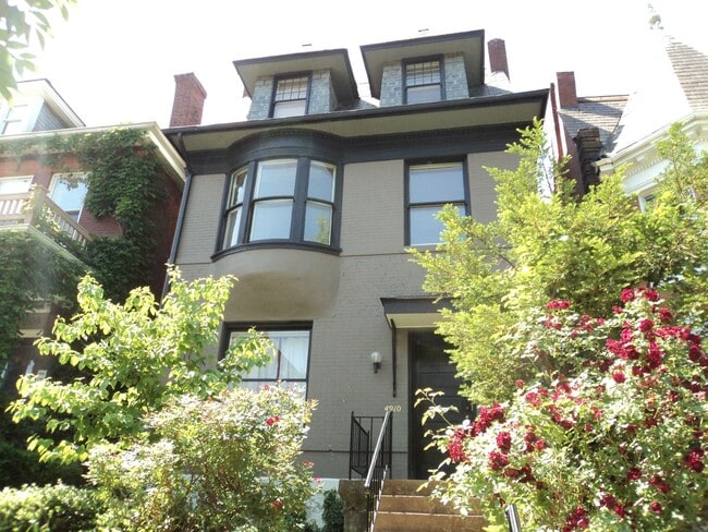 property at 4910 Washington Ave