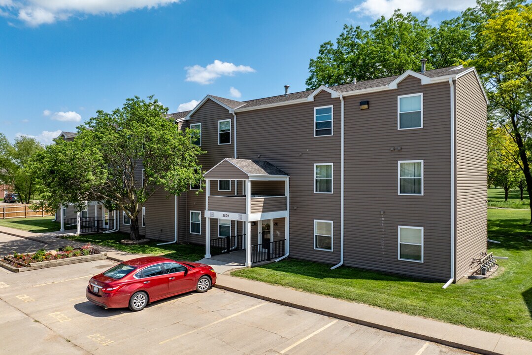 Turnbridge Condominiums in Council Bluffs, IA - Foto de edificio