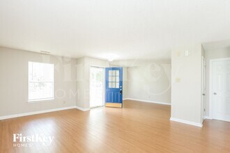 978 Brookstone Dr in Franklin, IN - Building Photo - Building Photo