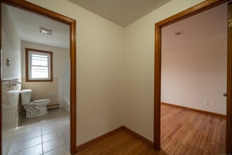 25 Franklin Rd in Hamden, CT - Building Photo - Building Photo