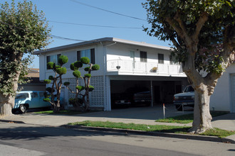 578 Green Ave in San Bruno, CA - Building Photo - Building Photo