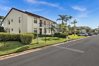 22017 Palms Way in Boca Raton, FL - Building Photo - Building Photo