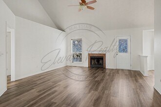 105 Edgeview Dr in Hendersonville, TN - Building Photo - Building Photo