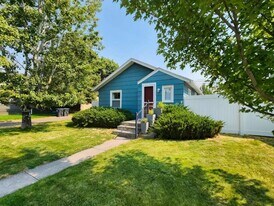 2218 Russell Park W in Missoula, MT - Building Photo