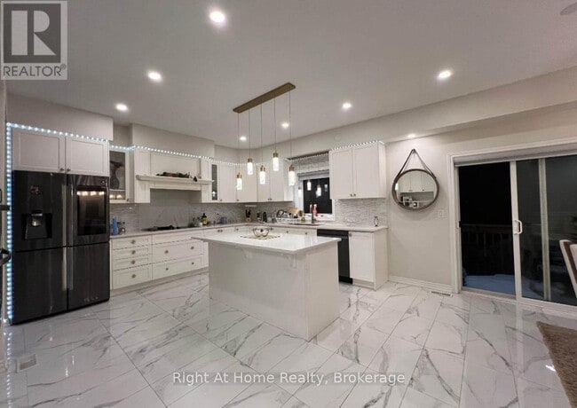 54 Pace Ave in Brantford, ON - Building Photo - Building Photo