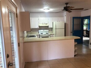 2614 Tupelo Terrace in Tallahassee, FL - Building Photo - Building Photo