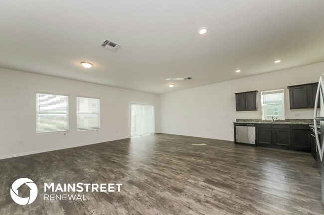 214 Hidden Lk Lp in Haines City, FL - Building Photo - Building Photo