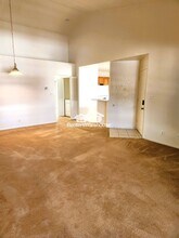 5006 S Rainbow Blvd in Las Vegas, NV - Building Photo - Building Photo
