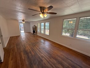 165 Bankston Rd, Unit 1 in Marietta, GA - Building Photo - Building Photo