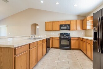 13013 Baybrook Ln in Clermont, FL - Building Photo - Building Photo