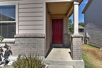 3007 Gypsy Point in San Antonio, TX - Foto de edificio - Building Photo