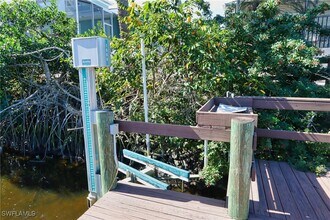 27091 Flamingo Dr in Bonita Springs, FL - Building Photo - Building Photo