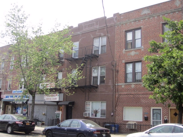 6726 13th Ave in Brooklyn, NY - Building Photo - Building Photo