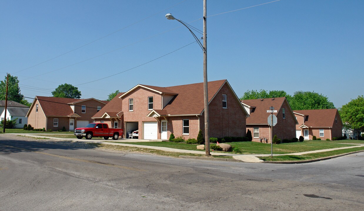 1505 Superior Ave in Fairborn, OH - Foto de edificio