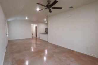 2316 Alterman Dr in Temple, TX - Building Photo - Building Photo