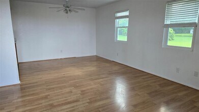 2739 Lawrence Rd in Kemah, TX - Building Photo - Building Photo