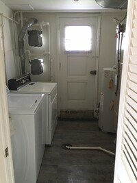 502 Lawler Ter, Unit A photo'