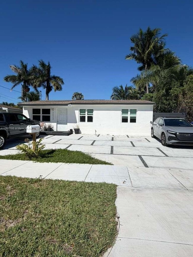 2623 Thomas St in Hollywood, FL - Building Photo - Building Photo
