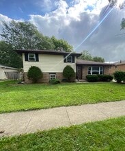 20025 Brook Ave in Lynwood, IL - Building Photo - Building Photo